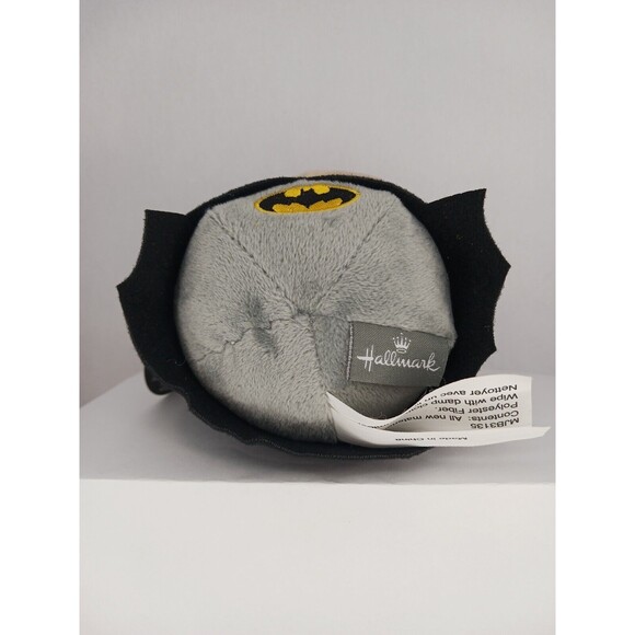 Hallmark Fluffball Black Batman DC Comics NWT Plush Ornament Decoration HTF - Picture 5 of 9